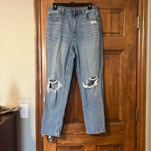 American Eagle stretch high rise mom jeans